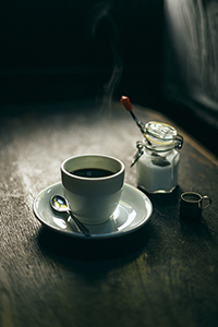 『DEEPTOKYOmagazine』(株式会社KNAX)